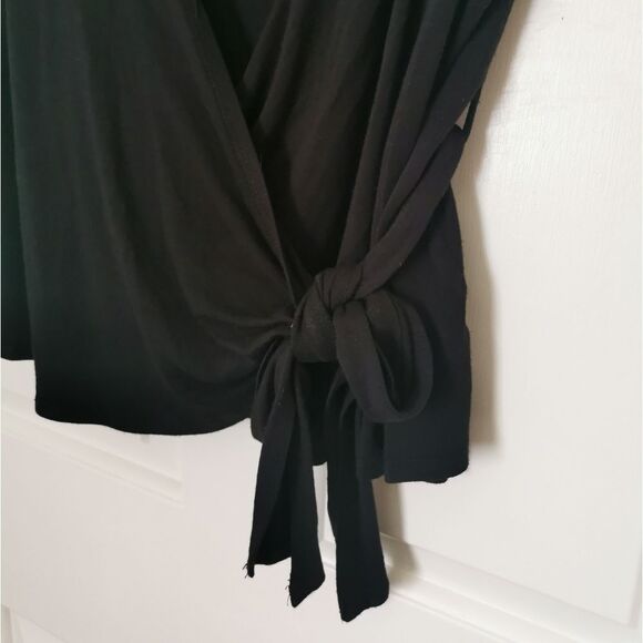 Pleione wrap short sleeve shirt size S - Picture 3 of 5